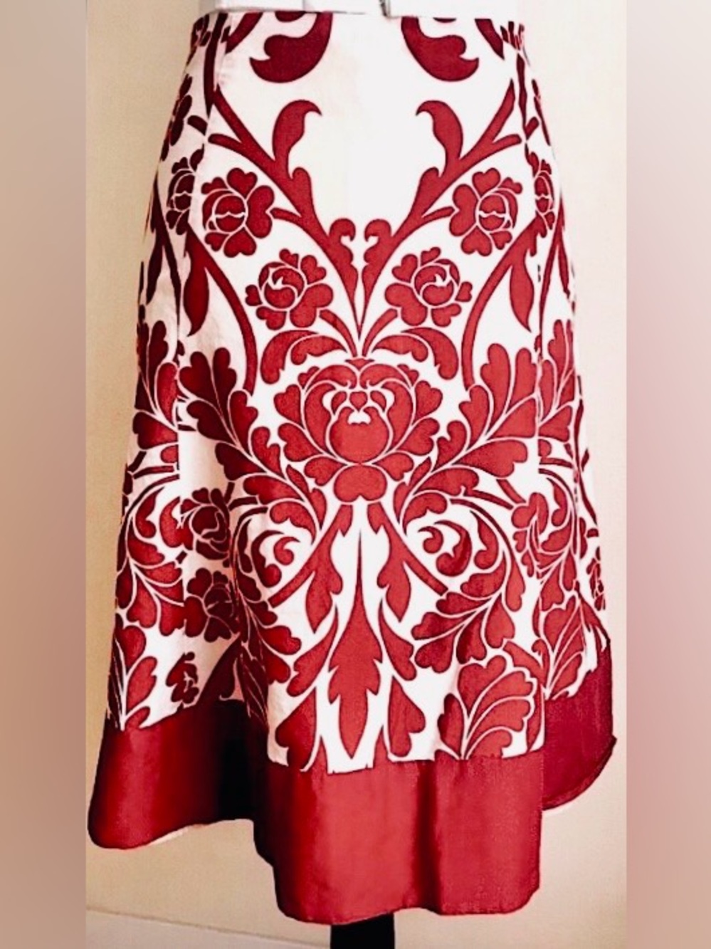 Red & Cream Fit & Flare Damask Pattern Silk Blend Skirt: Midi, High Waist, Sz. 2